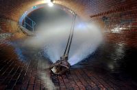Kanalreinigung mit Solenraeumer im Grossraumkanal - Firma Weimann